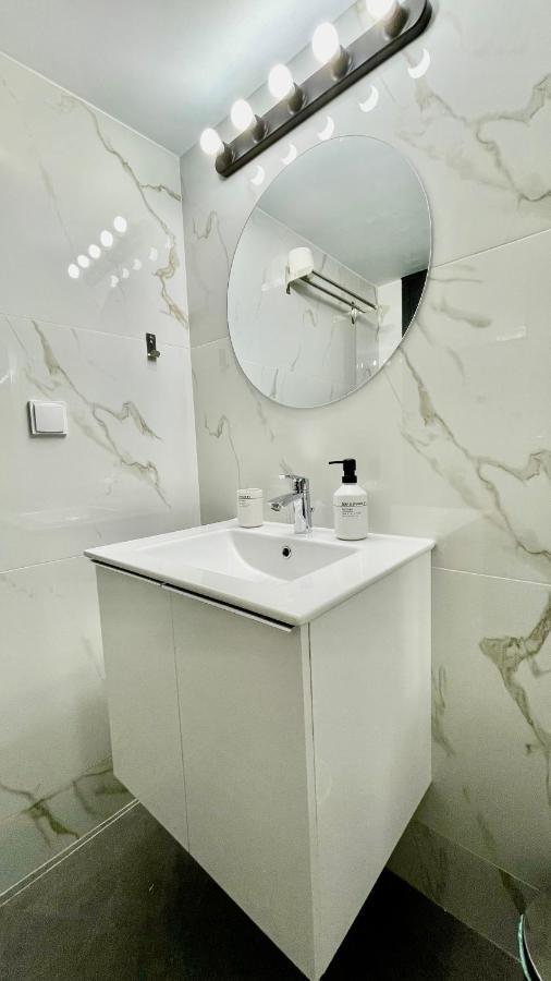 Gorgeous Renovated Apt. Close To Metro And Cultural Sites! Athene Buitenkant foto